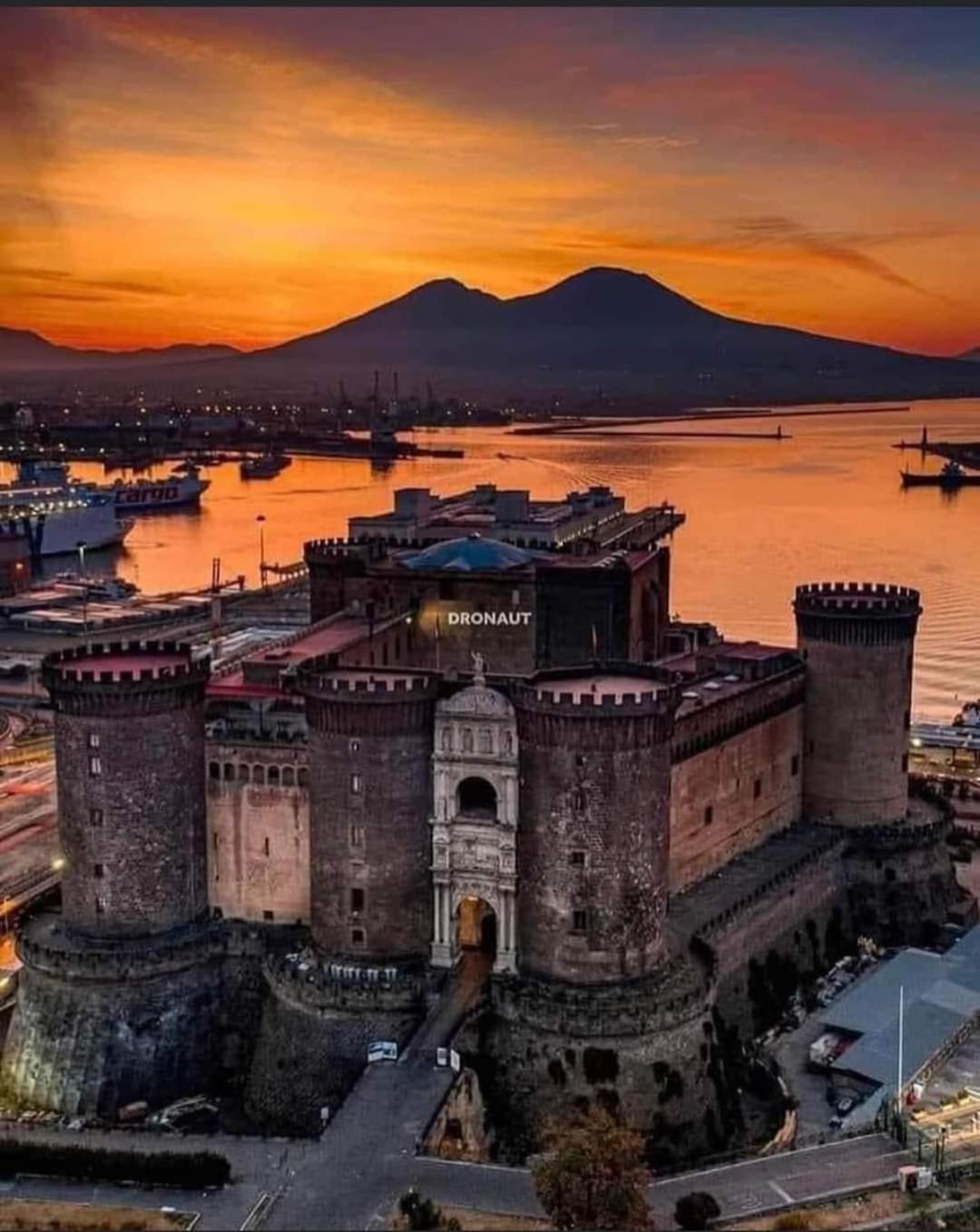 Napoli&Love Apartment Bovio Centro Storico Eksteriør bilde